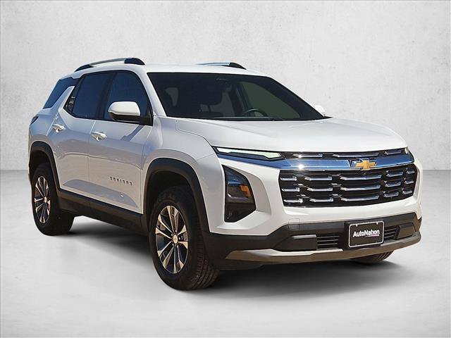 Used 2025 Chevrolet Equinox LT w/ Convenience Package II FWD image 3