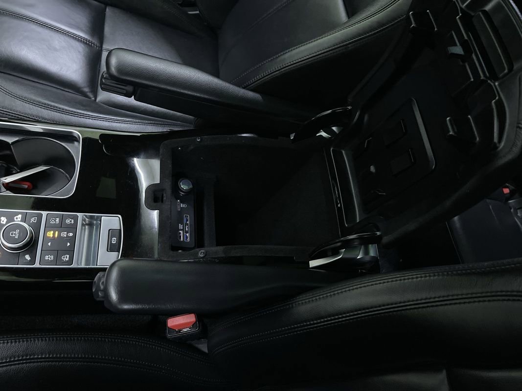 Used 2017 Land Rover Range Rover image 26