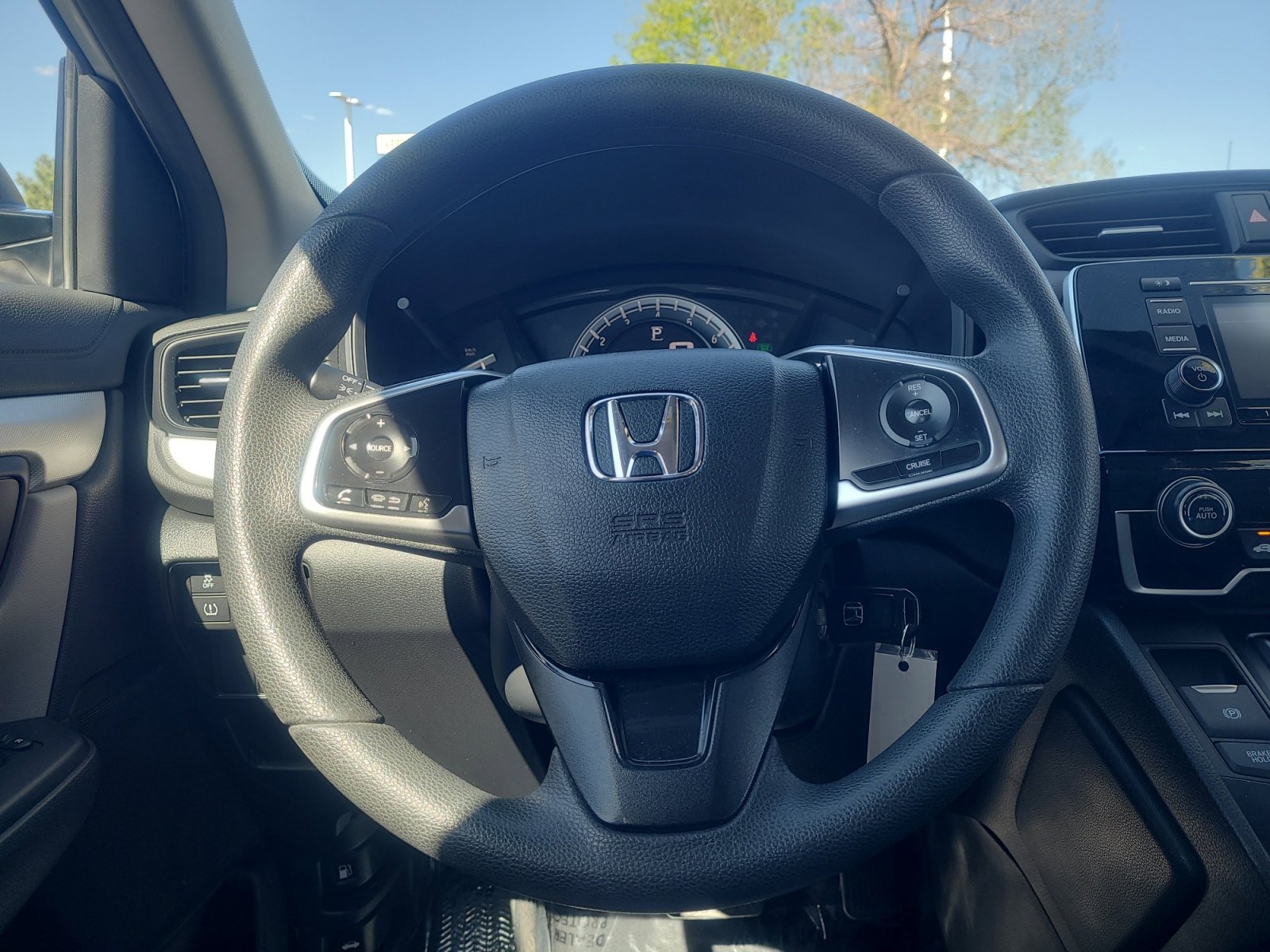 Used 2018 Honda CR-V LX image 9