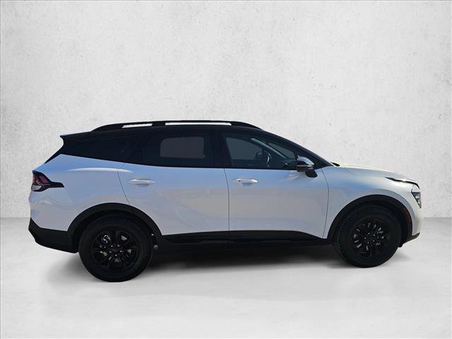 Used 2025 Kia Sportage X-Pro AWD/4WD image 6
