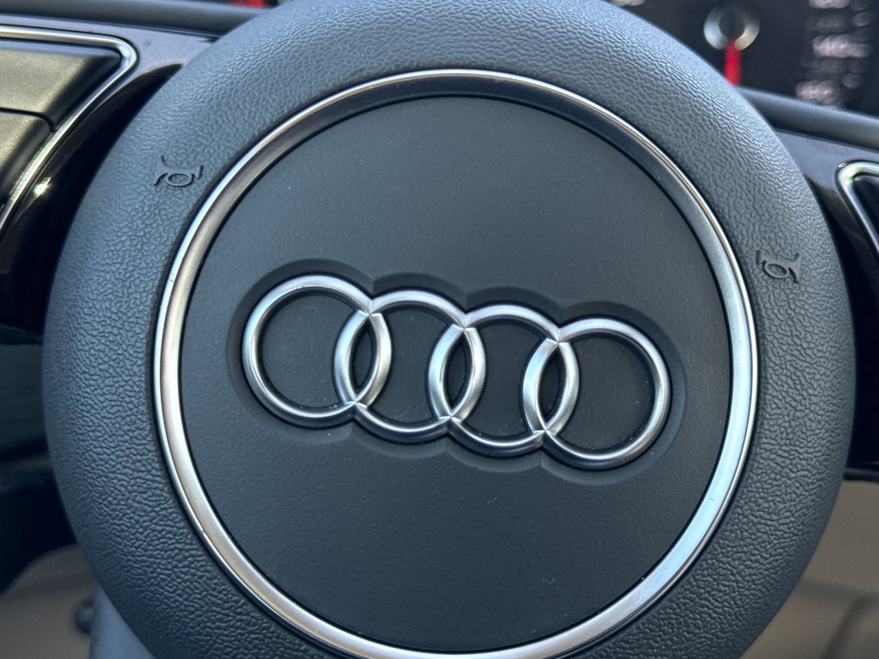 Used 2019 Audi A4 2.0T Premium w/ Convenience Package image 31