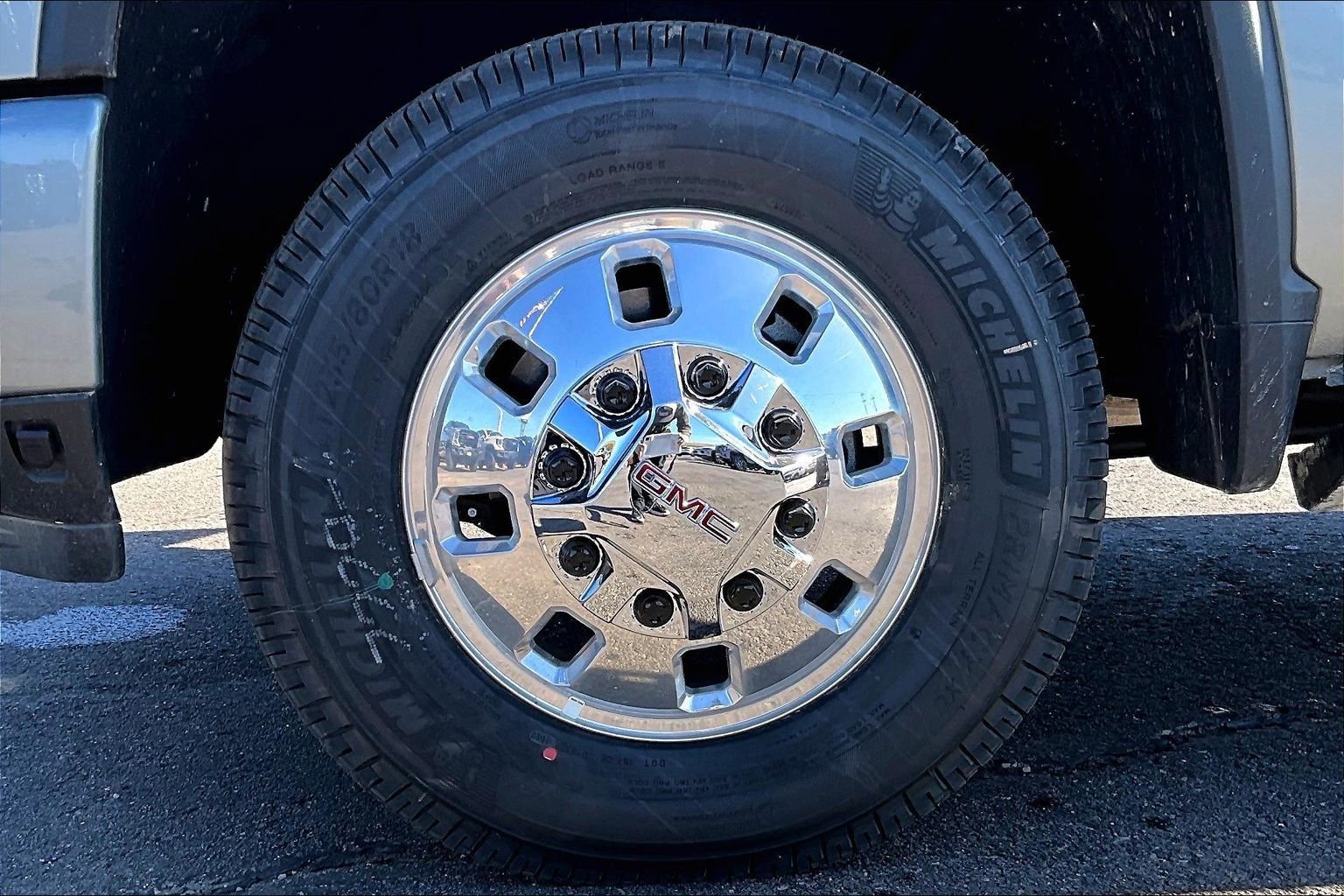 New 2025 Chevrolet Silverado 3500 High Country w/ High Country Premium Package image 11