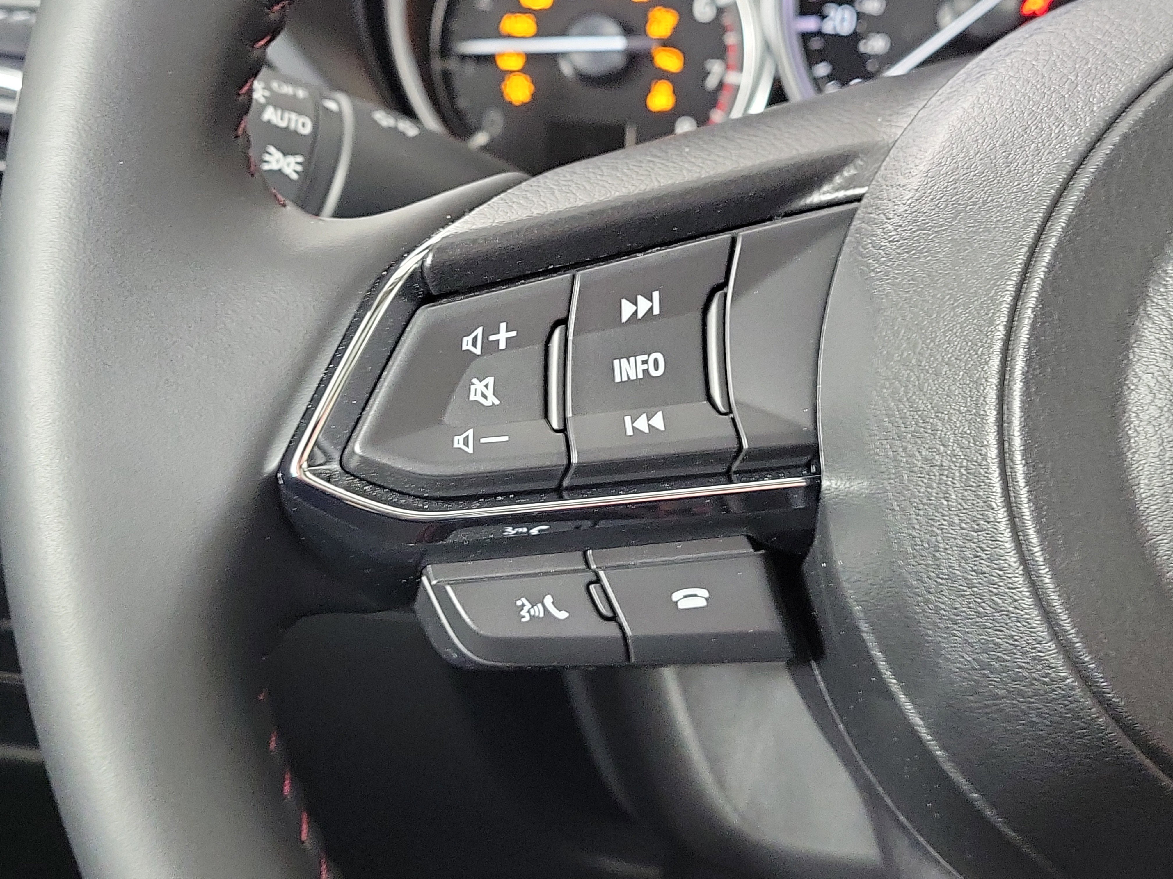 New 2025 MAZDA CX-5 Carbon Edition image 15