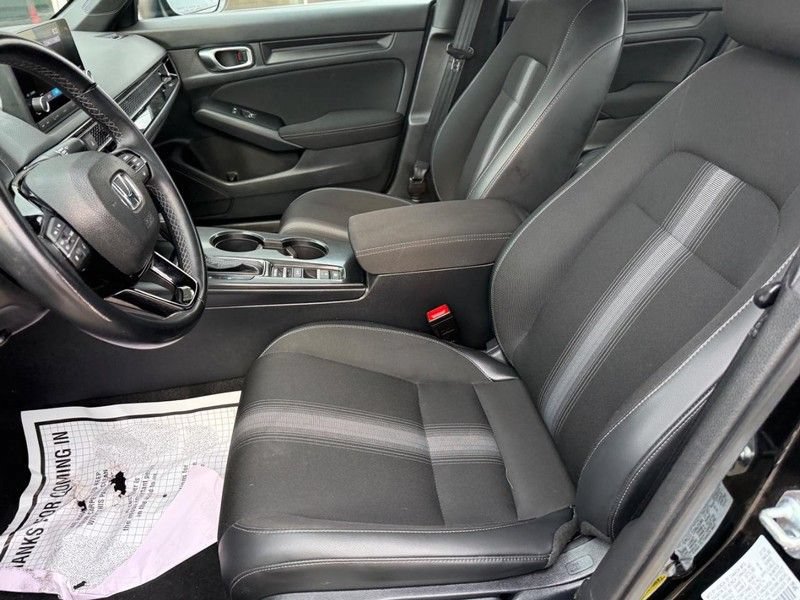 Used 2023 Honda Civic Sport image 16