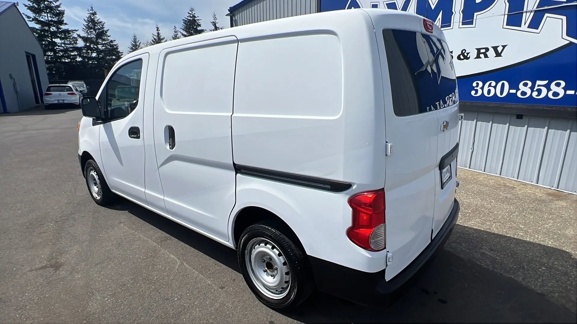 Used 2017 Chevrolet City Express LT FWD image 9
