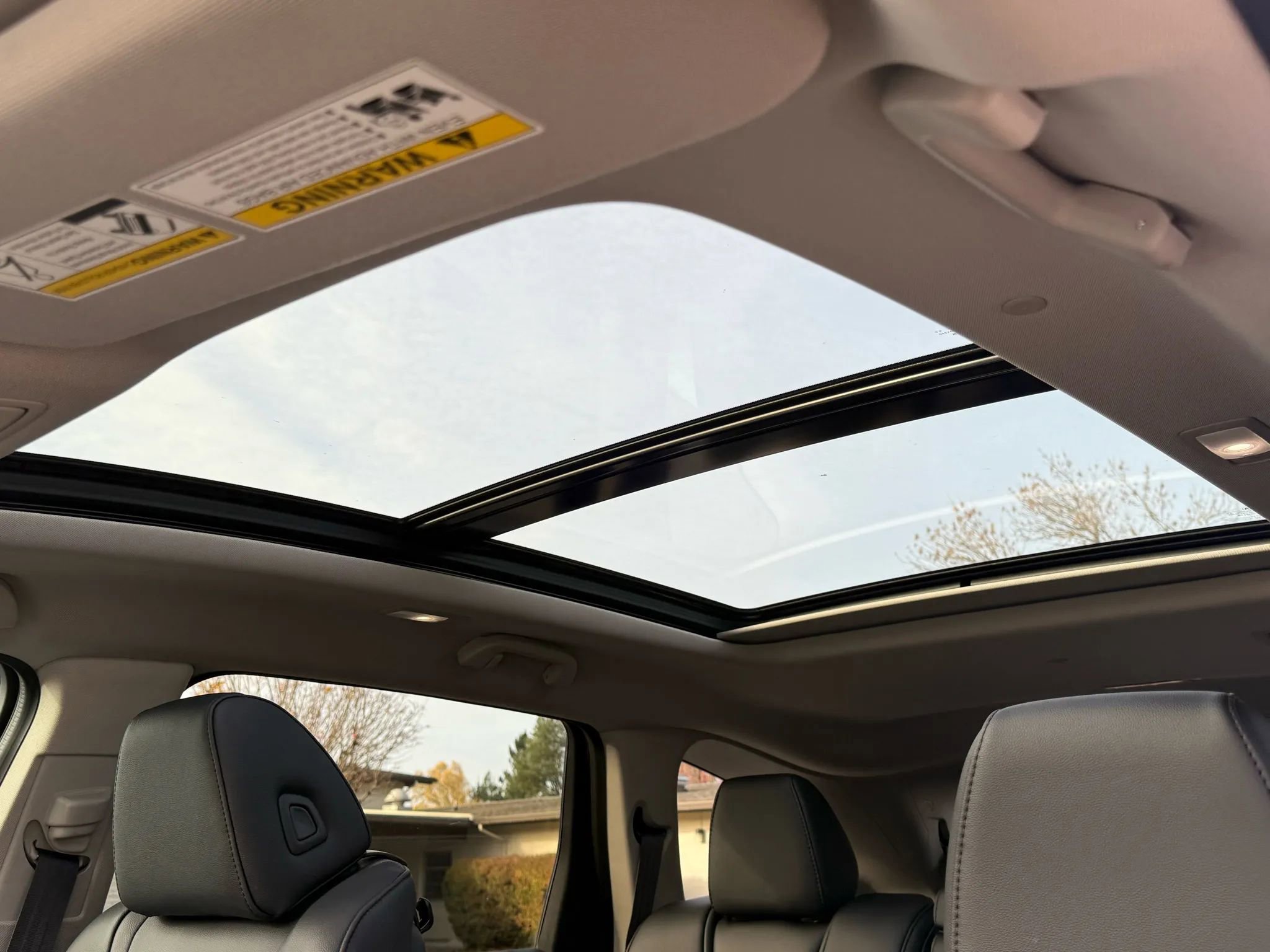 Used 2022 Acura MDX SH-AWD image 35