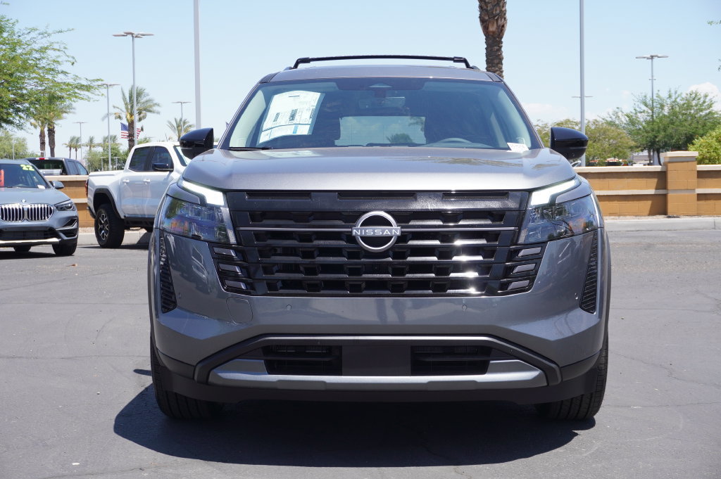 New 2026 Nissan Pathfinder SL w/ SL Premium Package AWD/4WD image 5