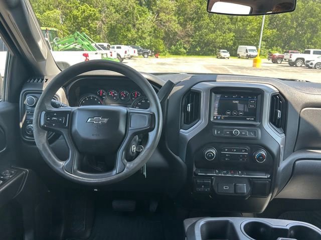 Used 2019 Chevrolet Silverado 1500 Custom Trail Boss w/ Custom Convenience Package AWD/4WD image 13