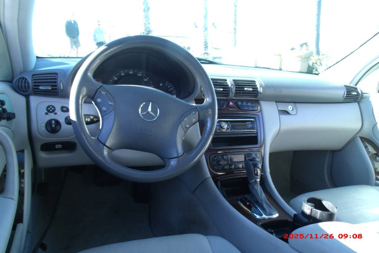 Used 2003 Mercedes-Benz C 320 C 320 4dr Sedan image 13