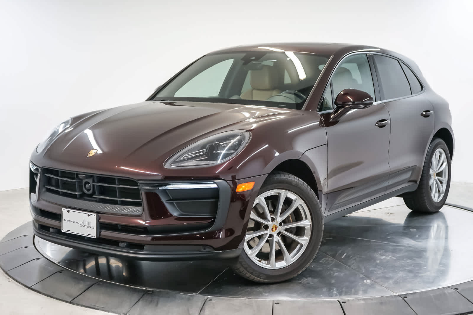Certified 2023 Porsche Macan