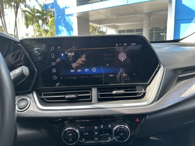 Used 2024 Chevrolet Trax ACTIV FWD image 25