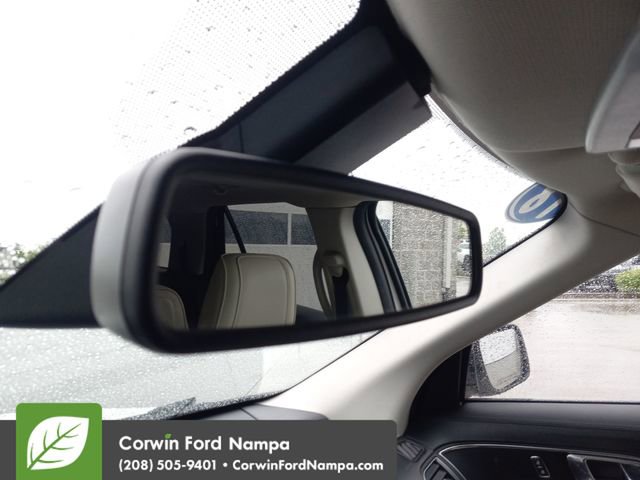 Used 2018 Ford Explorer Platinum image 21