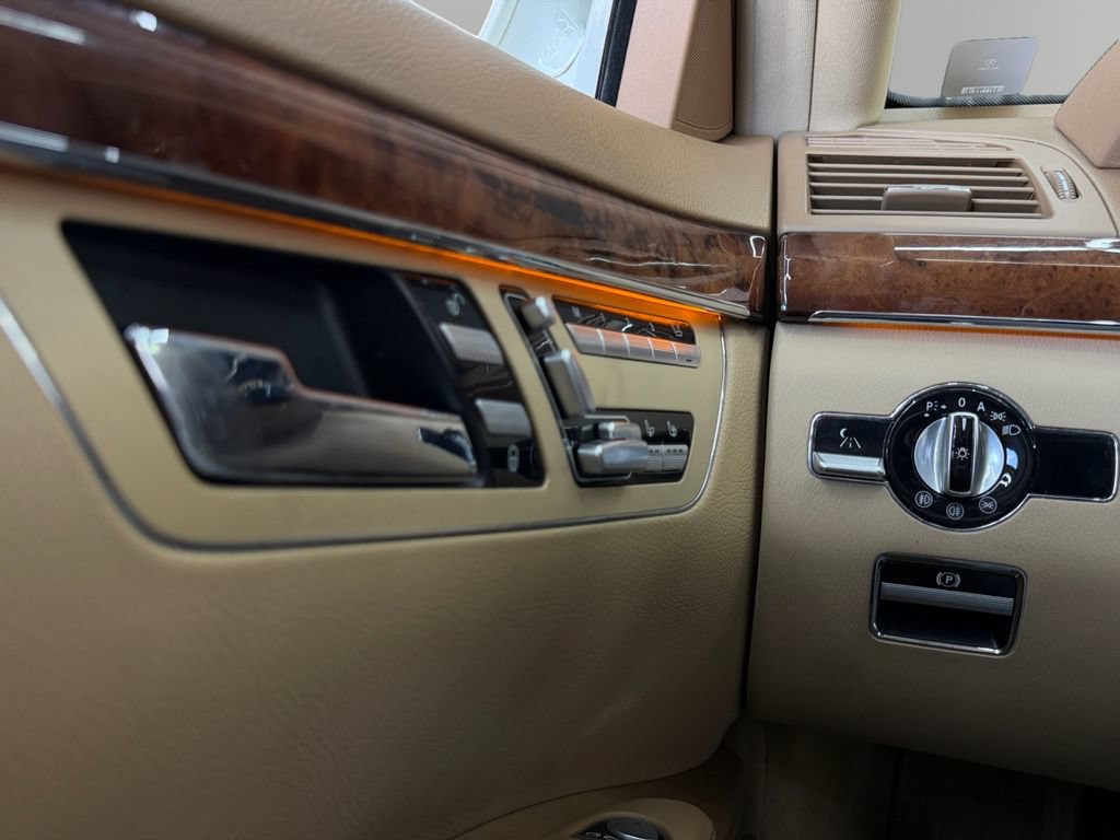 Used 2008 Mercedes-Benz S 550 image 22