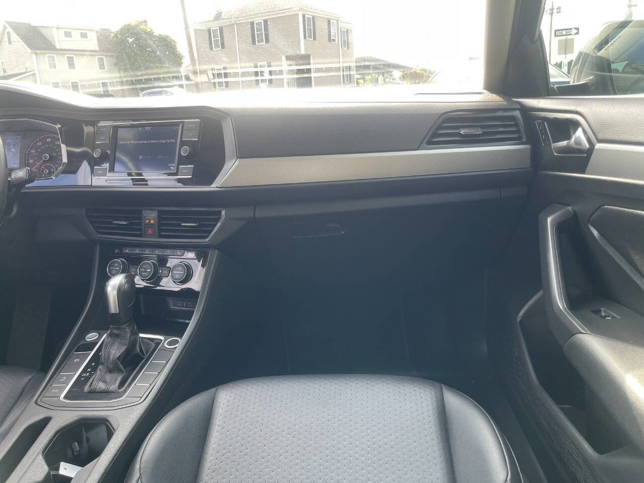 Used 2020 Volkswagen Jetta SE image 26