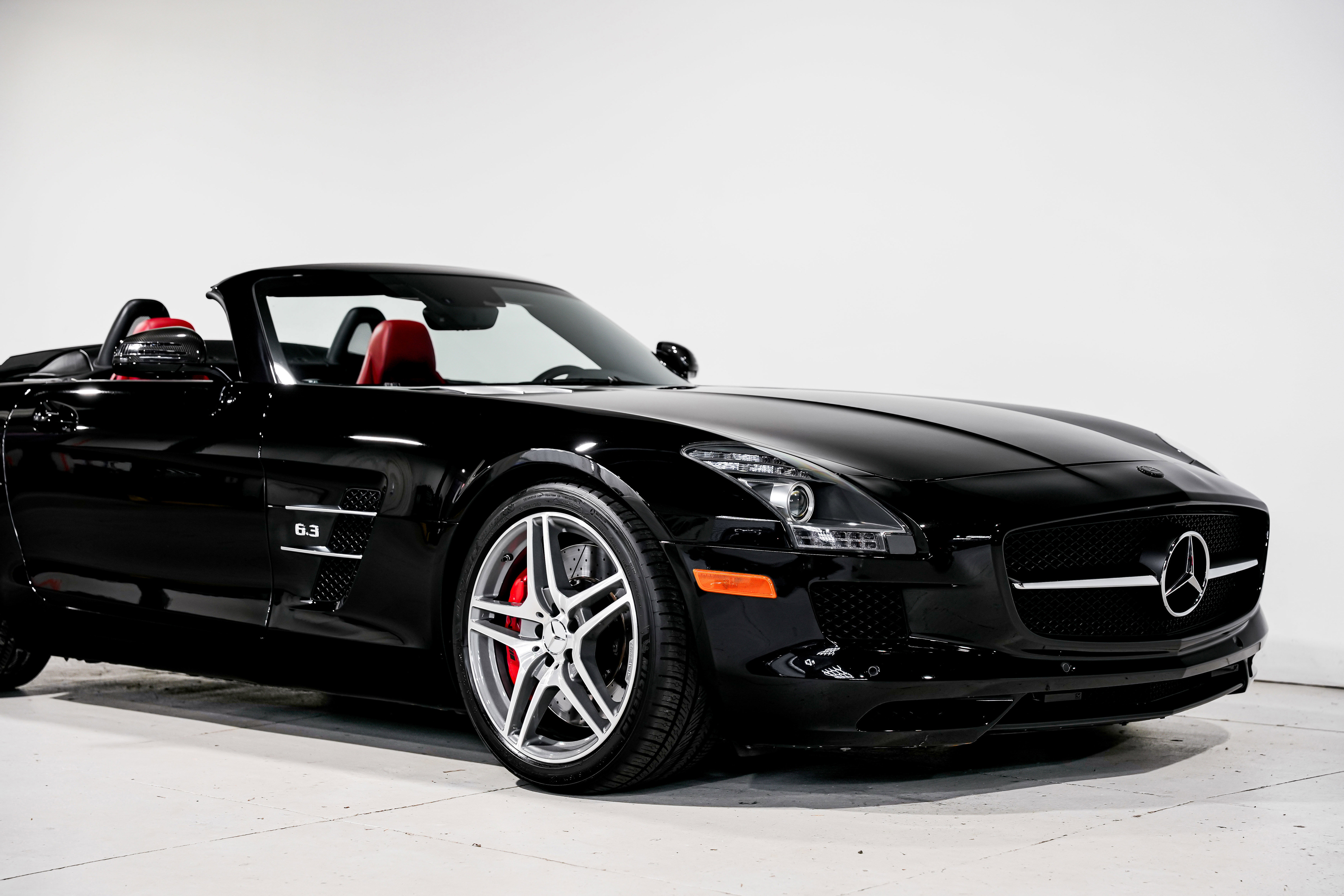 Used 2012 Mercedes-Benz SLS AMG Roadster image 36