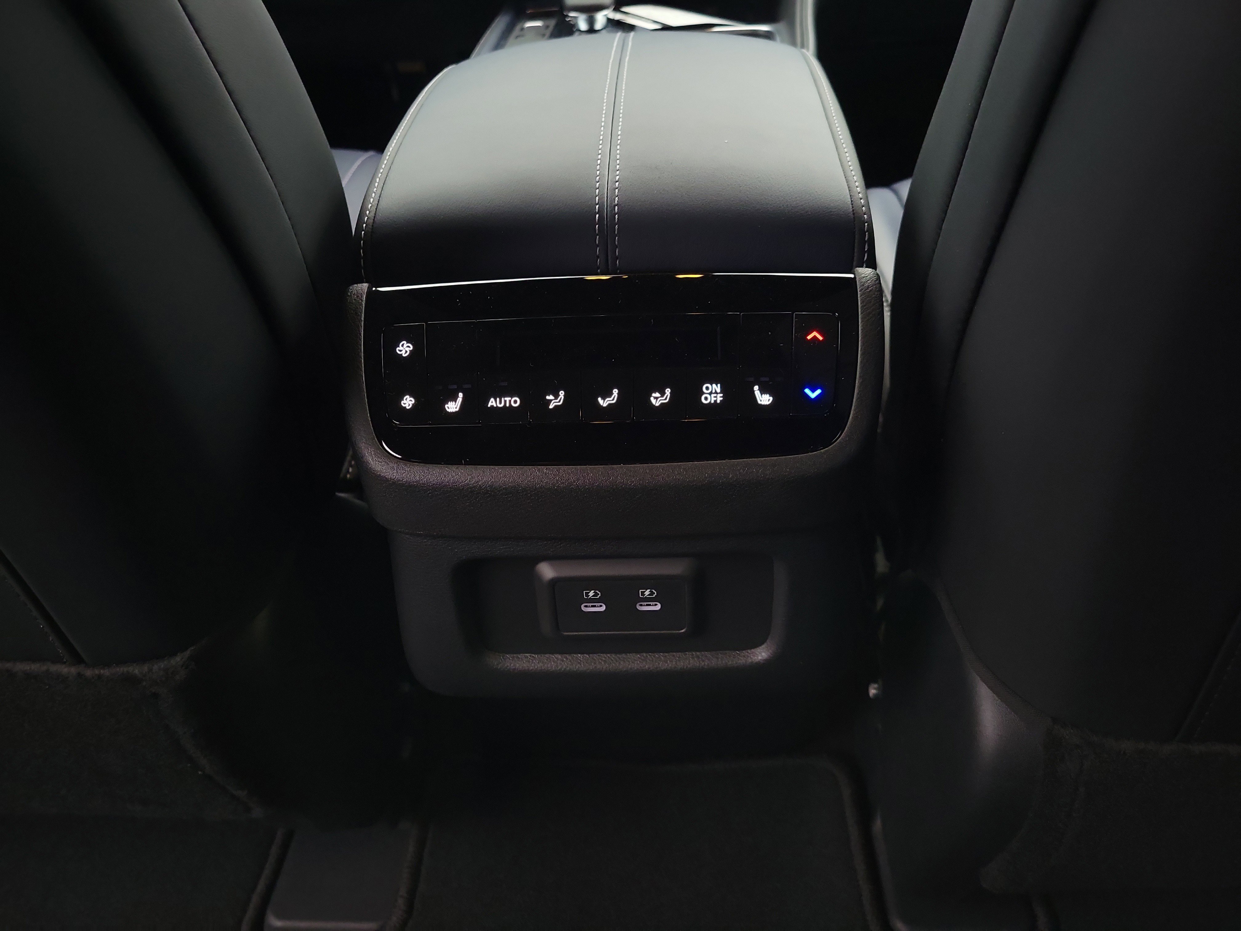 New 2026 INFINITI QX60 Sport w/ Dark Cargo Package image 27