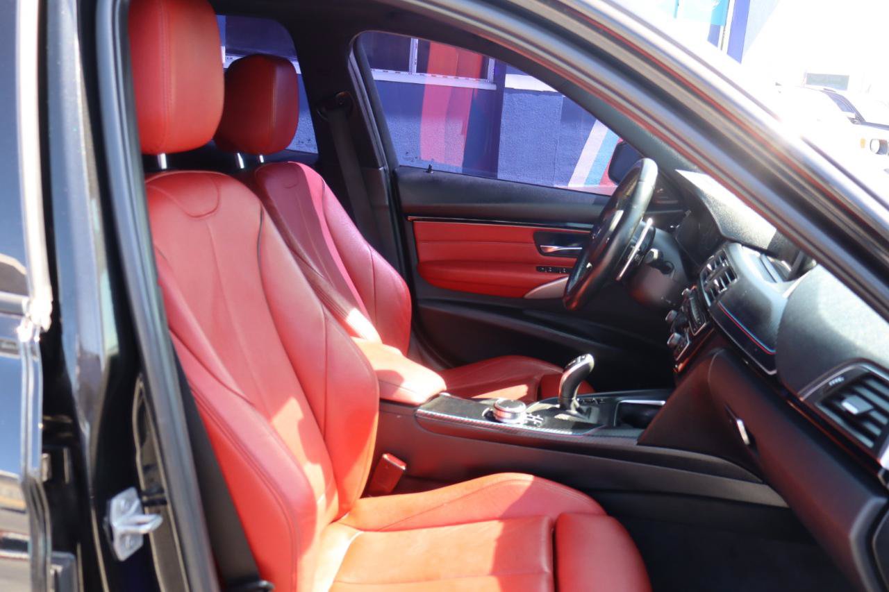 Used 2018 BMW 340i Sedan RWD image 14