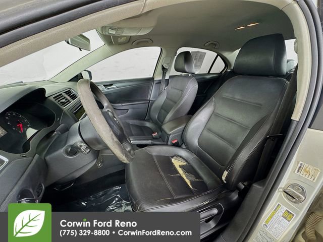 Used 2011 Volkswagen Jetta SE image 18