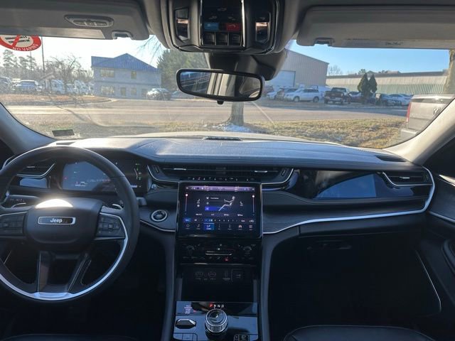 Used 2023 Jeep Grand Cherokee 4WD 4xe image 27