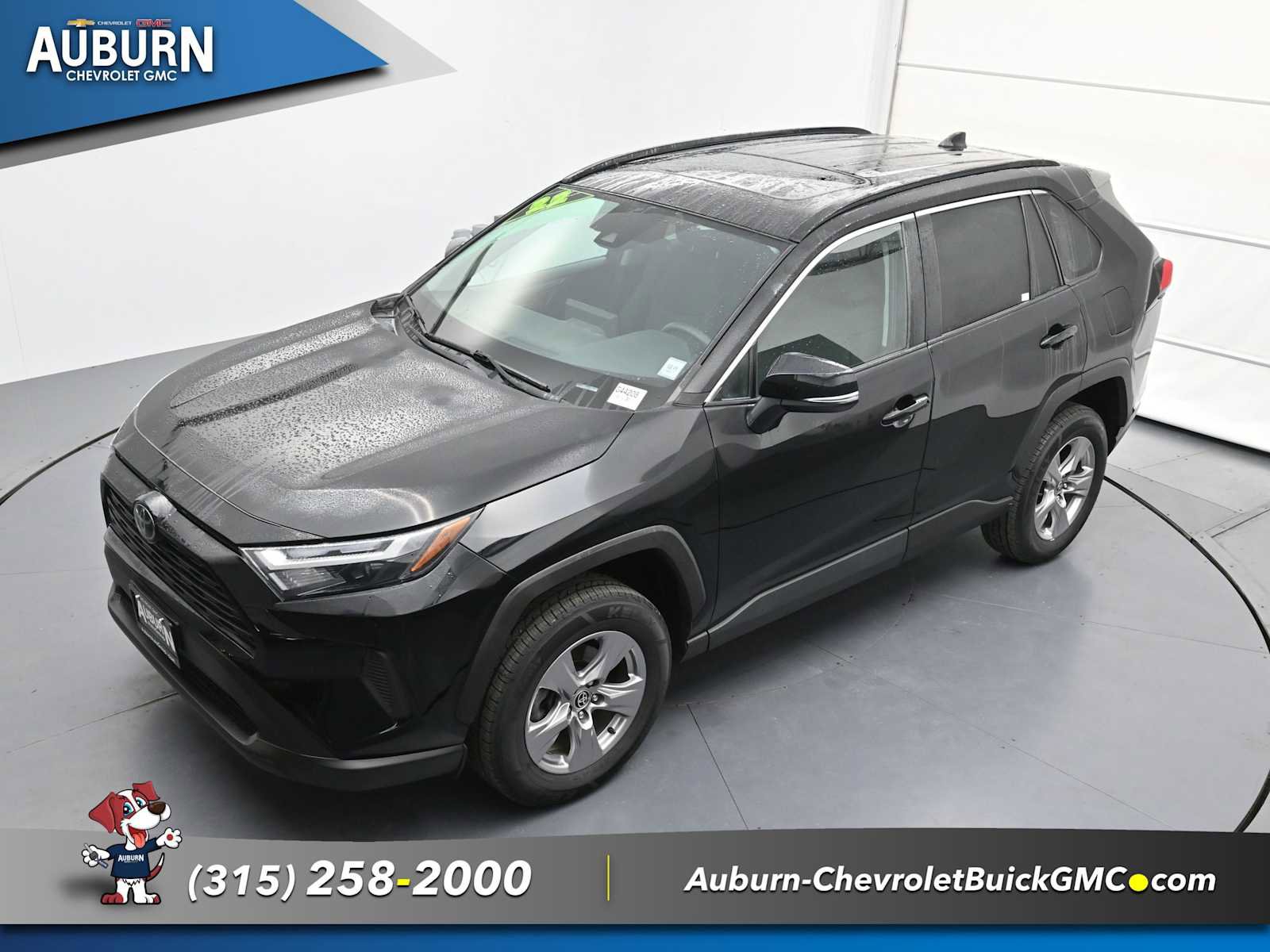 Used 2022 Toyota RAV4 XLE image 27