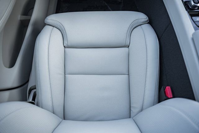 New 2026 Volvo XC60 T8 Ultra w/ Protection Package Premier image 30