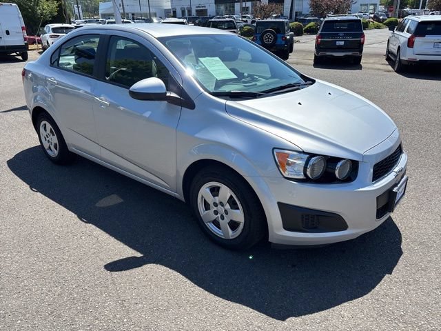 Used 2016 Chevrolet Sonic LS FWD image 7