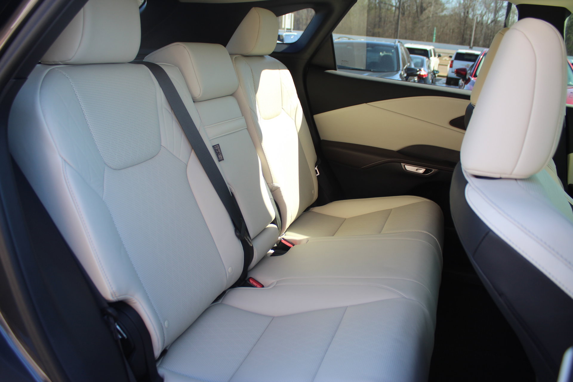 Used 2024 Lexus RX 350 Premium Plus w/ Convenience Package image 21