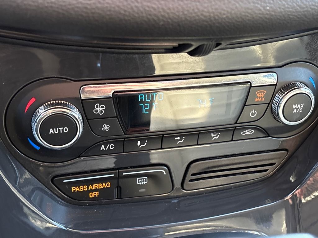 Used 2016 Ford Escape Titanium image 18