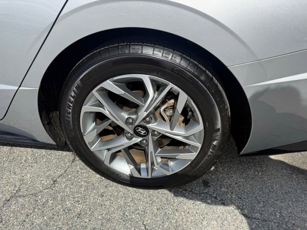 Used 2023 Hyundai Sonata SEL w/ Cargo Package image 13