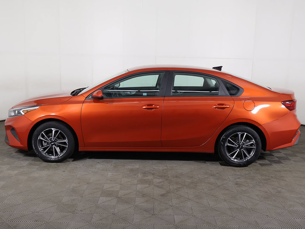 Certified 2023 Kia Forte LXS FWD image 15