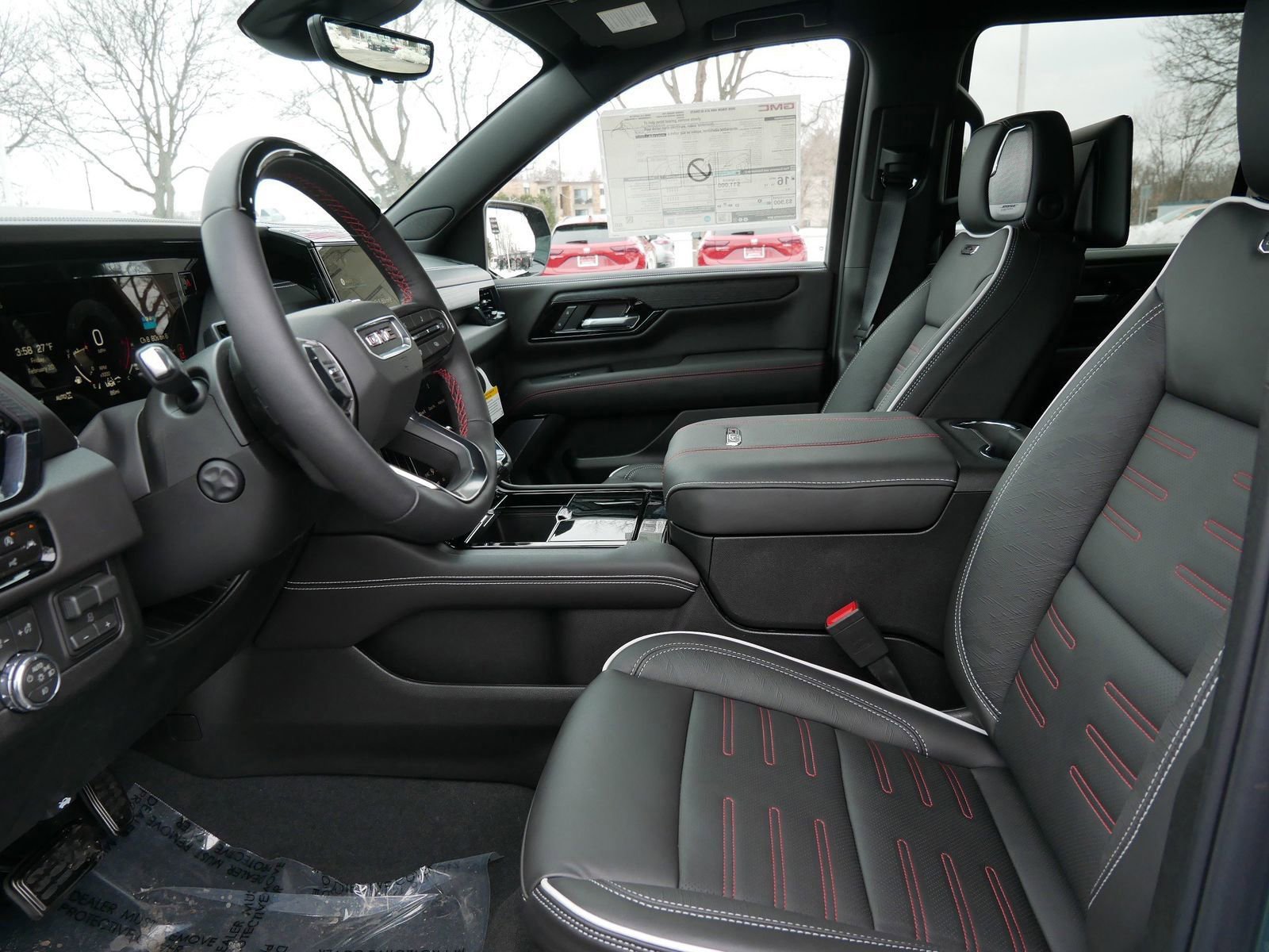 New 2026 GMC Yukon AT4 Ultimate image 4