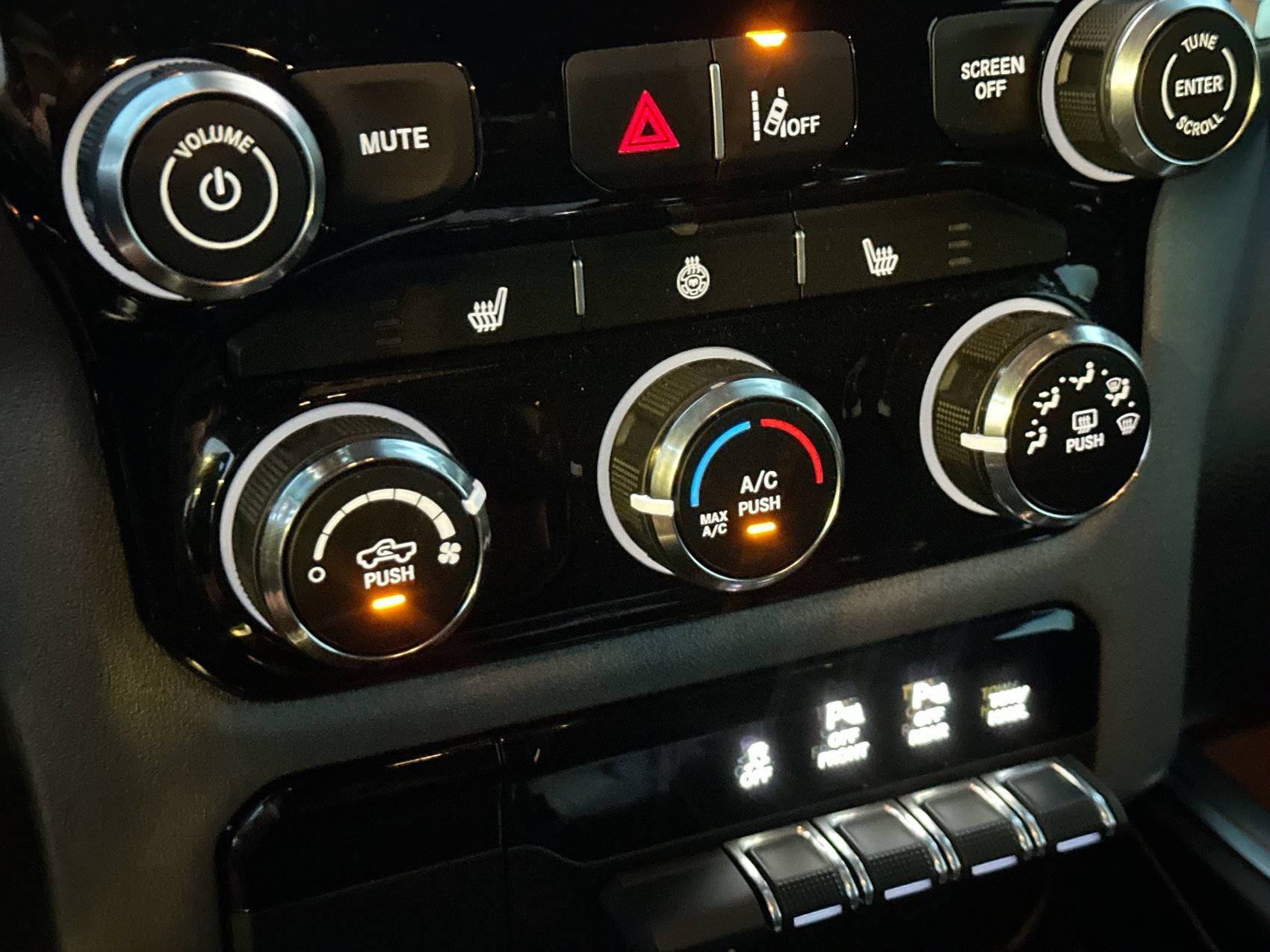 Used 2025 RAM 1500 Lone Star AWD/4WD image 18