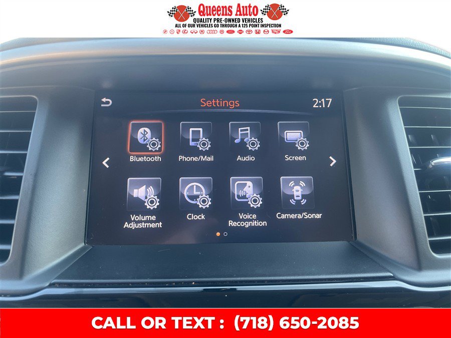 Used 2019 Nissan Pathfinder S AWD/4WD image 14