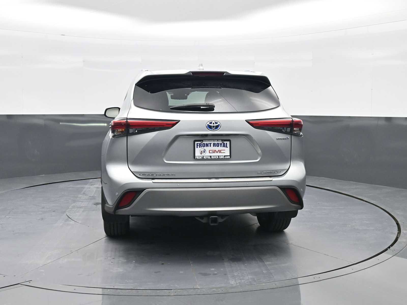 Used 2022 Toyota Highlander Platinum image 6