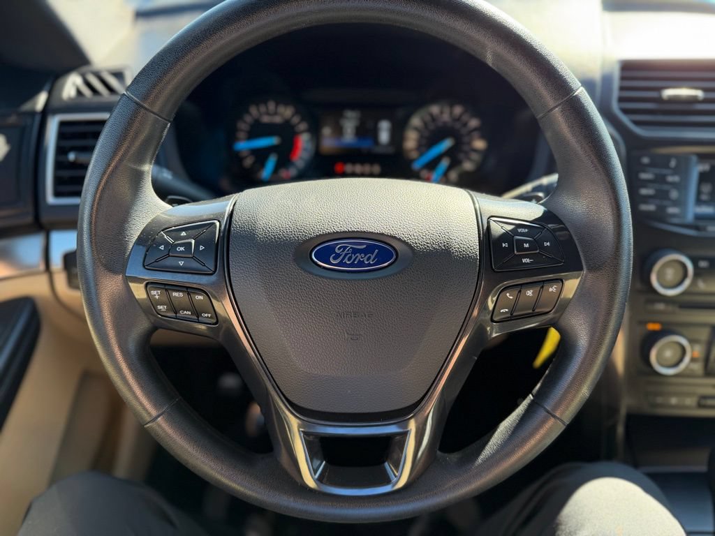 Used 2017 Ford Explorer 4WD image 14