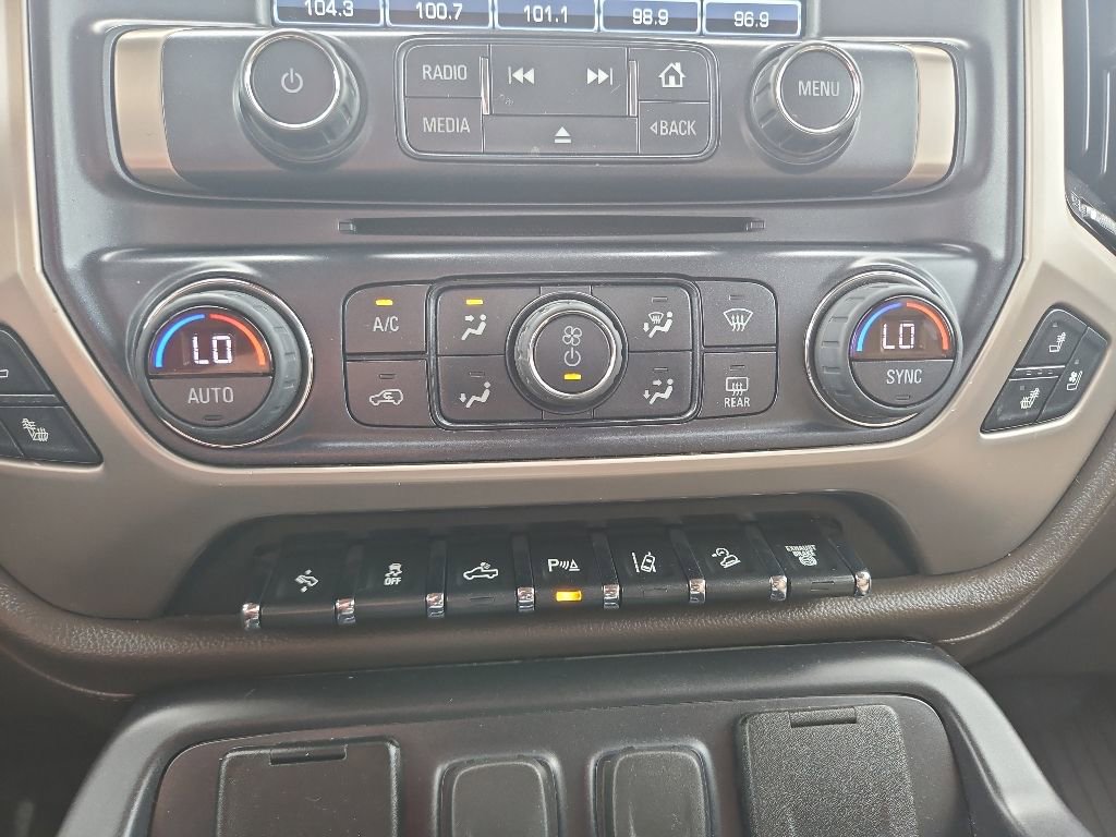 Used 2019 GMC Sierra 2500 Denali w/ Duramax Plus Package AWD/4WD image 24