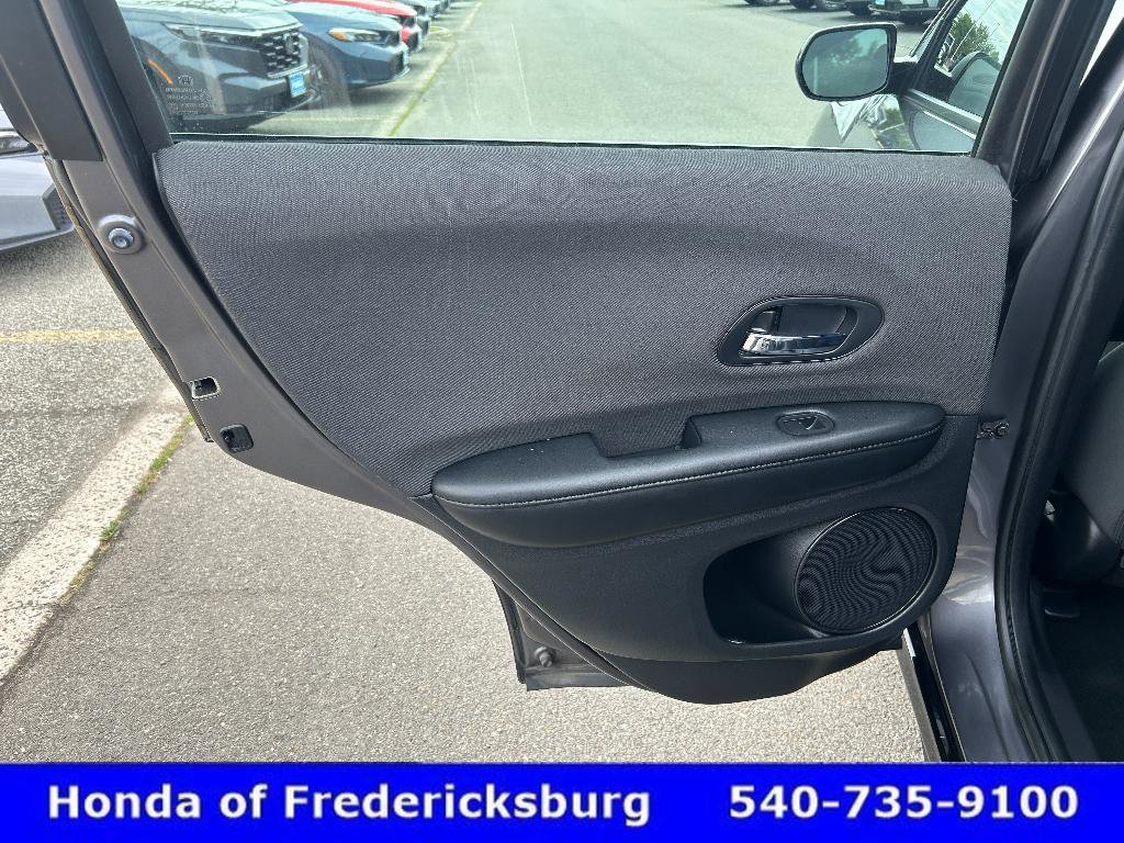 Used 2019 Honda HR-V Sport image 11