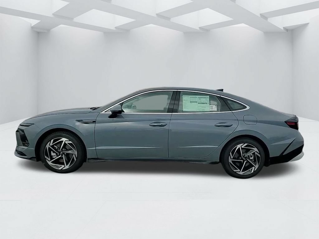 New 2026 Hyundai Sonata SEL FWD image 9