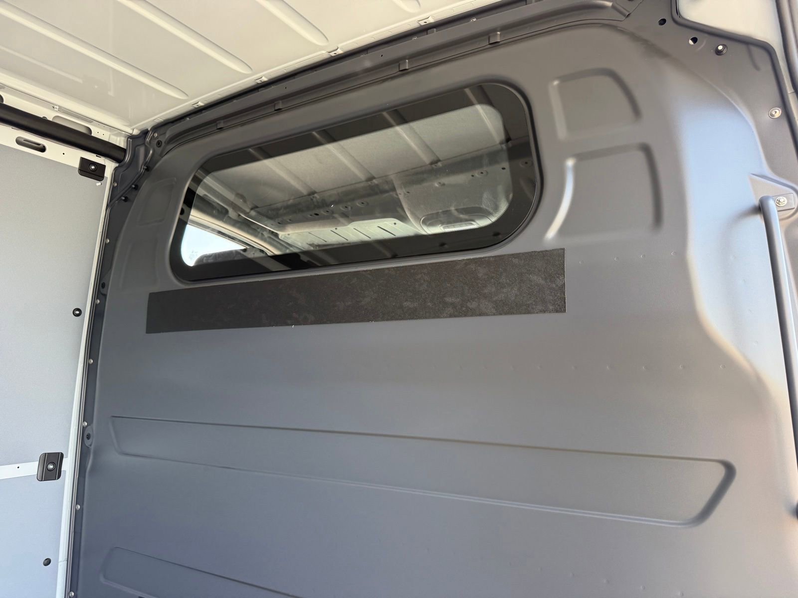 New 2026 Mercedes-Benz Sprinter 2500 image 15