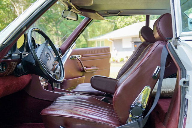 Used 1989 Mercedes-Benz 560 SL image 35