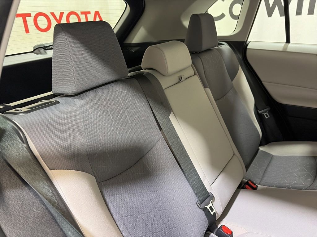 Used 2019 Toyota RAV4 XLE w/ Convenience Package AWD/4WD image 17
