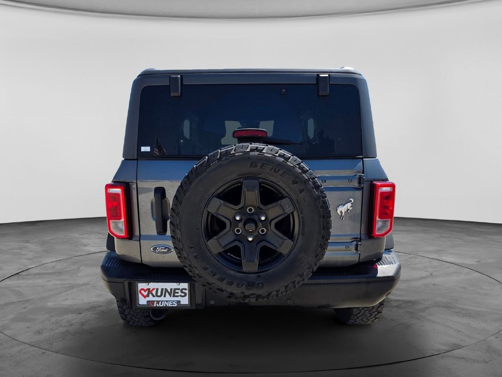 Used 2022 Ford Bronco Black Diamond AWD/4WD image 9