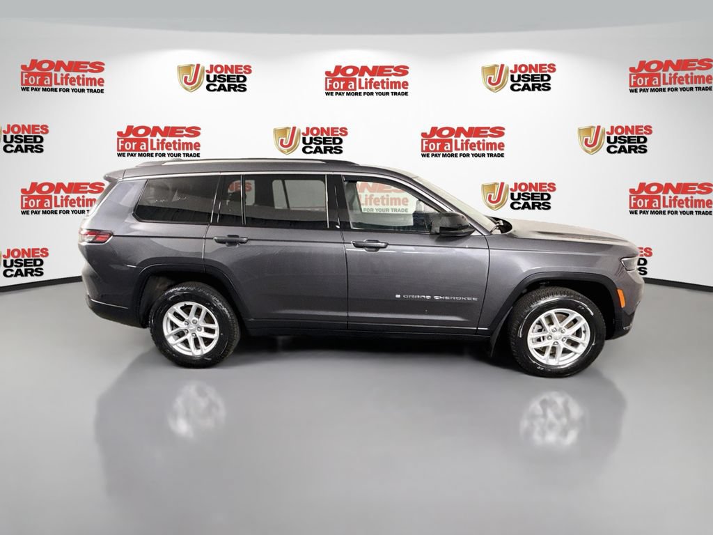 Used 2023 Jeep Grand Cherokee L Laredo AWD/4WD image 15