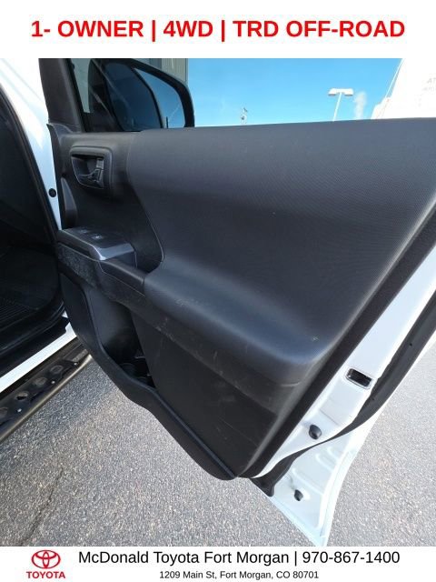 Used 2022 Toyota Tacoma TRD Off-Road image 17