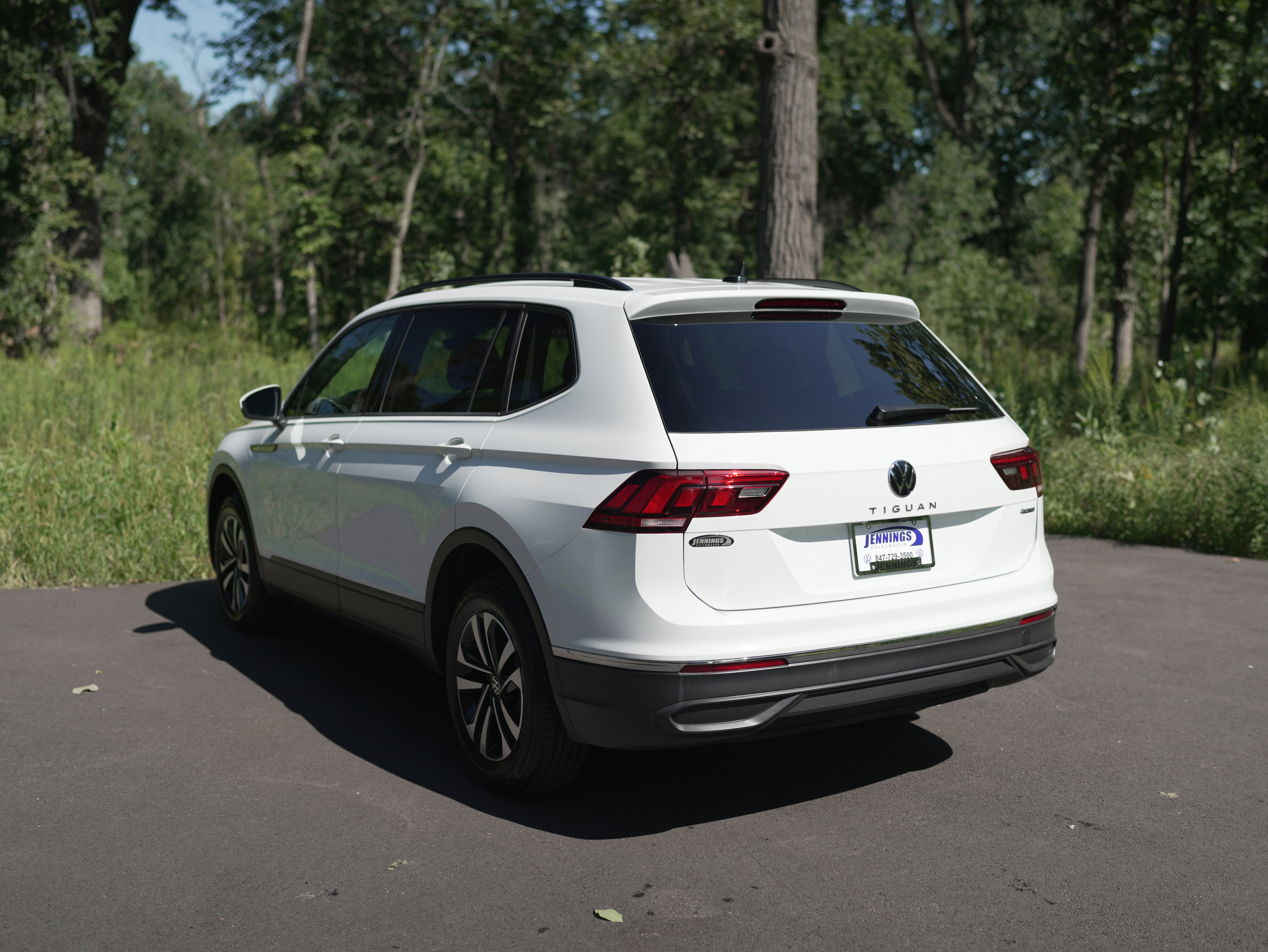 Certified 2024 Volkswagen Tiguan S image 5