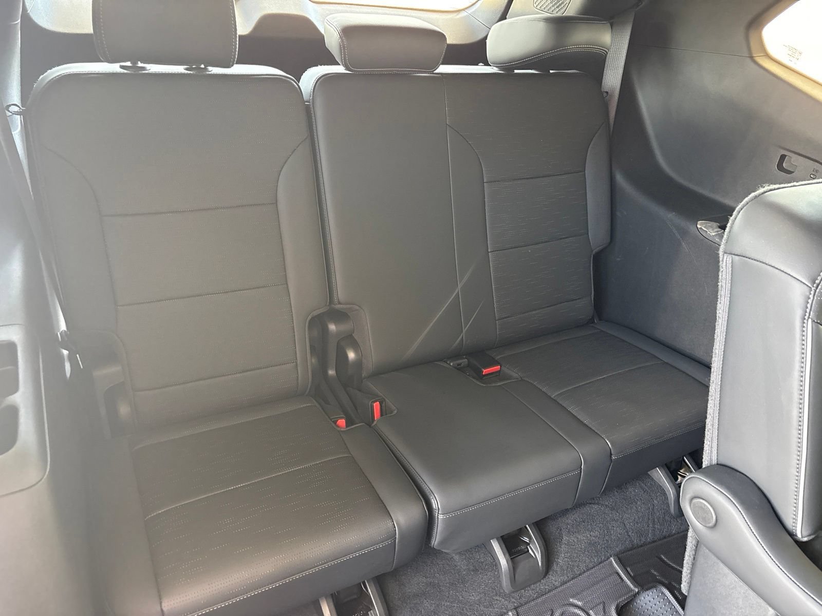 Used 2025 Buick Enclave Sport Touring FWD image 20