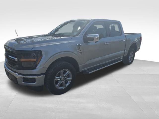 Used 2024 Ford F150 XLT w/ Equipment Group 302A MID image 3