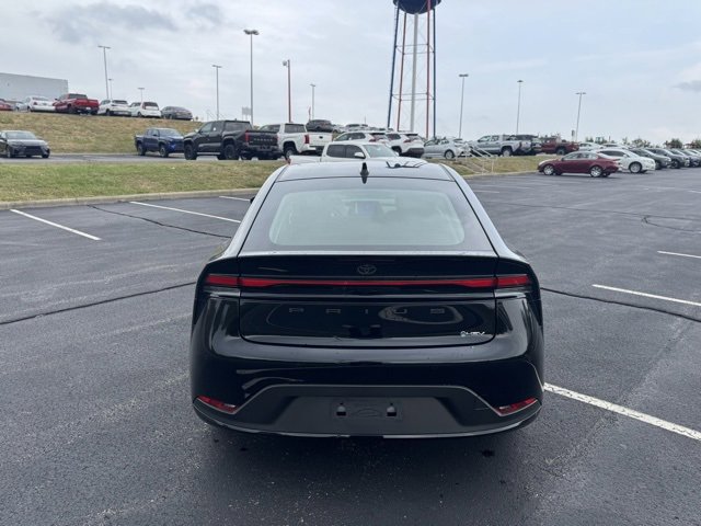 New 2026 Toyota Prius LE image 4