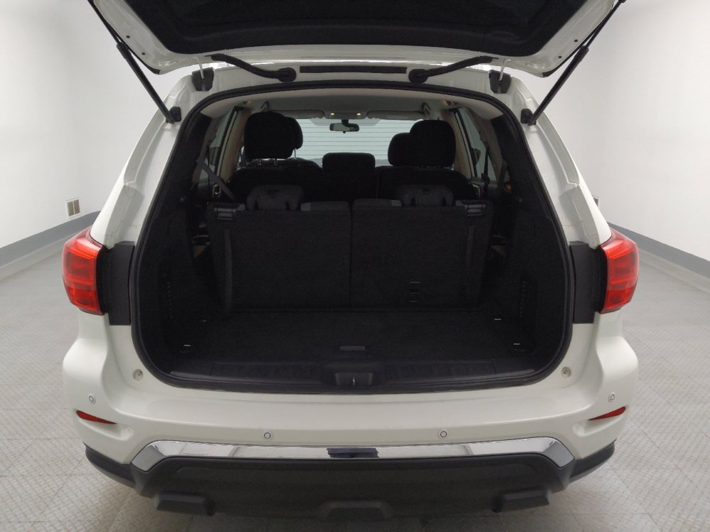 Used 2020 Nissan Pathfinder S AWD/4WD image 29