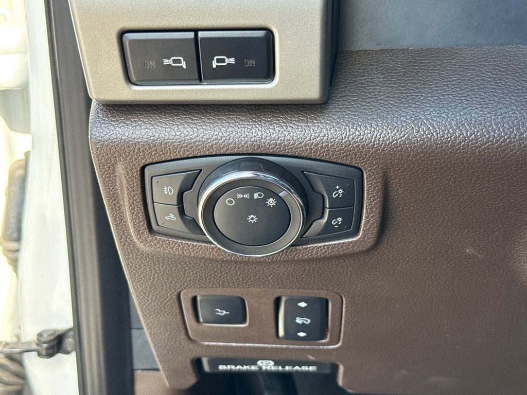 Used 2022 Ford F350 King Ranch w/ King Ranch Ultimate Package AWD/4WD image 15